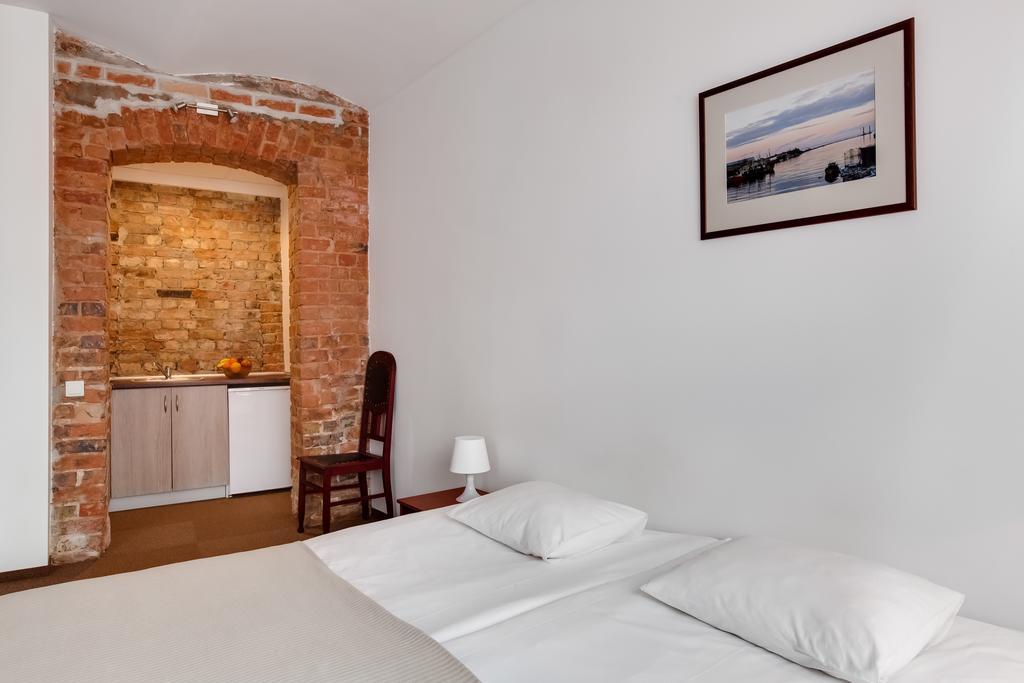 Janne Hotel ريغا الغرفة الصورة