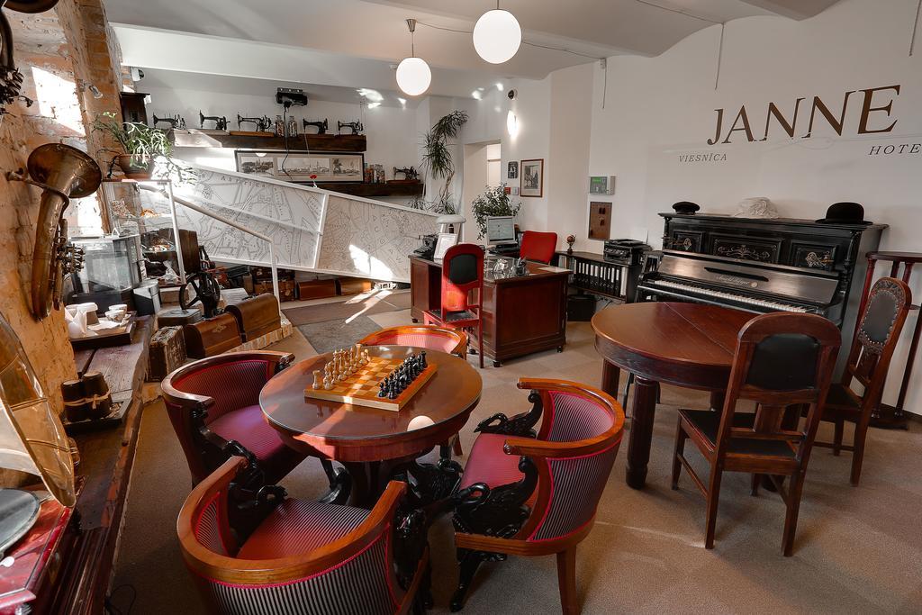 Janne Hotel ريغا المظهر الخارجي الصورة